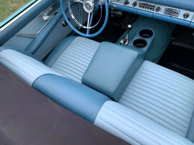 Ford Thunderbird 1957 image number 32