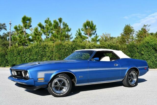 Ford Mustang 1973 image number 25