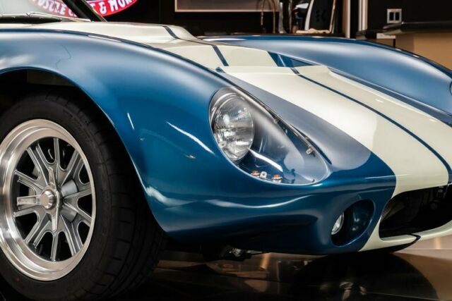 Shelby Daytona Coupe 1965 image number 19