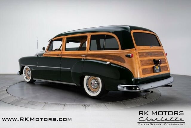 Chevrolet Deluxe Wagon 1952 image number 31