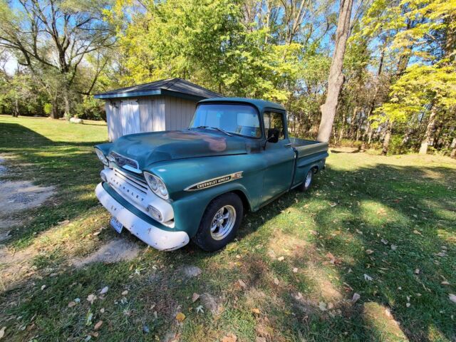 Chevrolet Apache 1959 image number 16