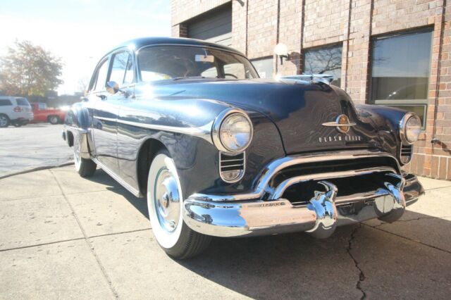 Oldsmobile Eighty-Eight 1950 image number 31