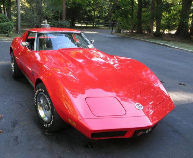 Chevrolet Corvette 1974 image number 1