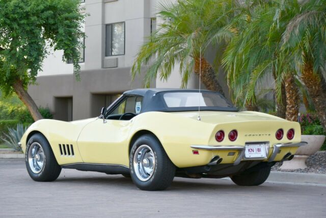 Chevrolet Corvette 1968 image number 27