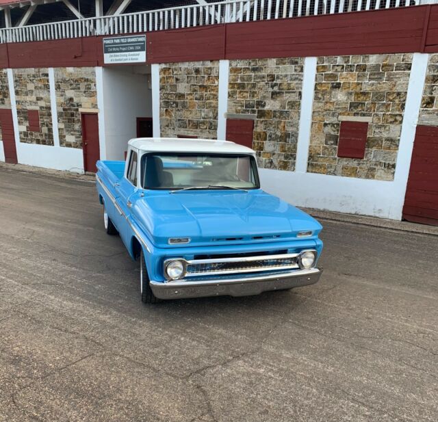 Chevrolet C-10 1965 image number 0