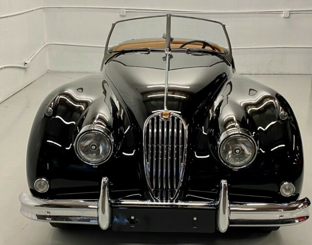 Jaguar XK 1955 image number 1