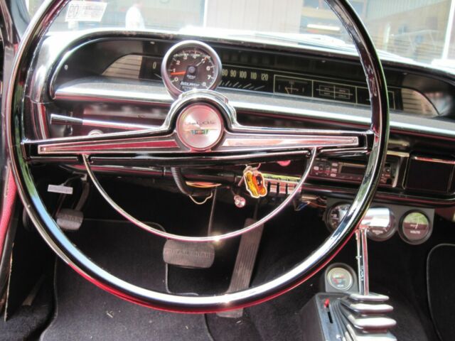 Chevrolet Bel Air/150/210 1963 image number 18