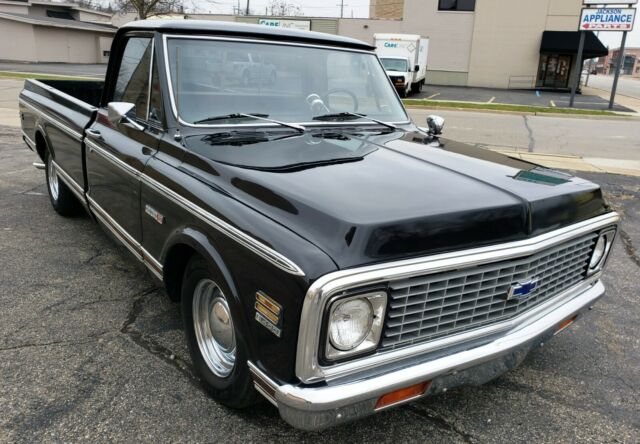 Chevrolet Cheyenne 1972 image number 2