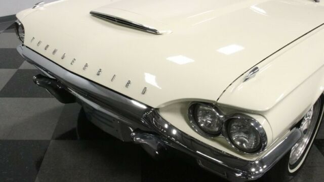 Ford Thunderbird 1964 image number 22