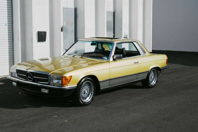 Mercedes-Benz SL-Class 1979 image number 5