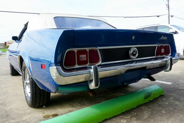 Ford Mustang 1973 image number 2