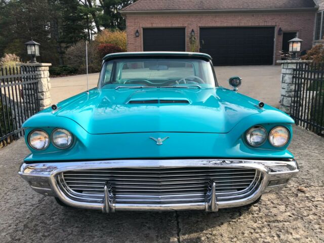 Ford Thunderbird 1959 image number 2