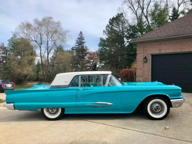 Ford Thunderbird 1959 image number 29