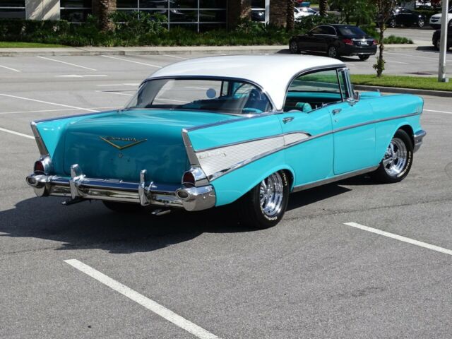 Chevrolet Bel Air/150/210 1957 image number 29