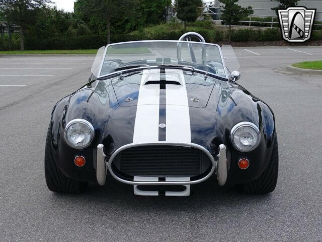 AC Cobra 1965 image number 10