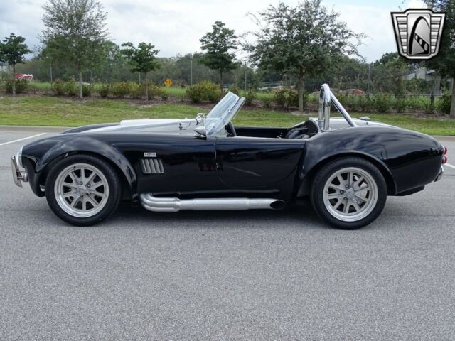 AC Cobra 1965 image number 16