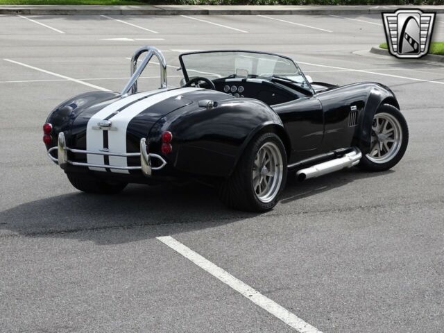 AC Cobra 1965 image number 28