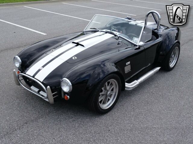 AC Cobra 1965 image number 36