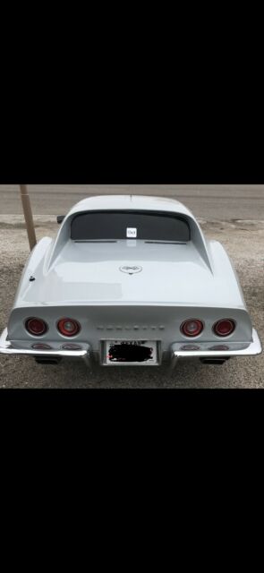 Chevrolet Corvette 1970 image number 18