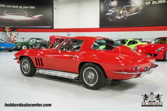 Chevrolet Corvette 1966 image number 17