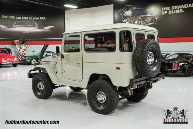 Toyota FJ Cruiser 1976 image number 5