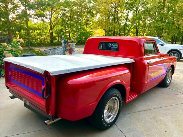 Chevrolet C/K Pickup 1500 1968 image number 24