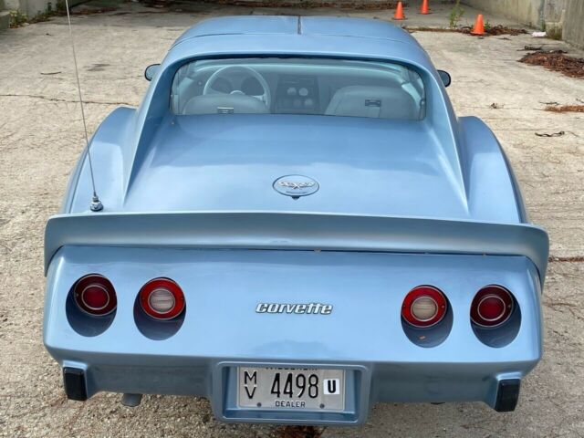 Chevrolet Corvette 1977 image number 3