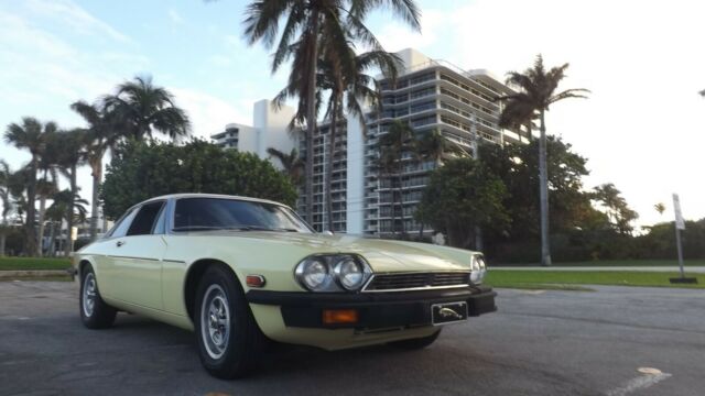 Jaguar XJS 1976 image number 19