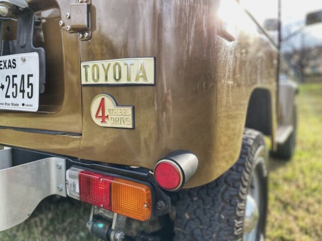 Toyota Land Cruiser 1976 image number 47