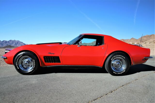 Chevrolet Corvette 1971 image number 0