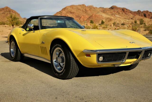 Chevrolet Corvette 1969 image number 19