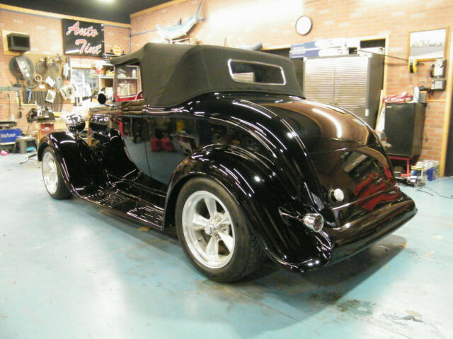 Plymouth Custom 1933 image number 11