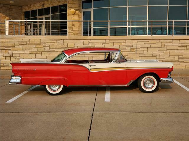 Ford Fairlane 1957 image number 8