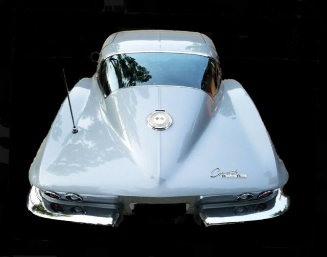 Chevrolet Corvette 1964 image number 21