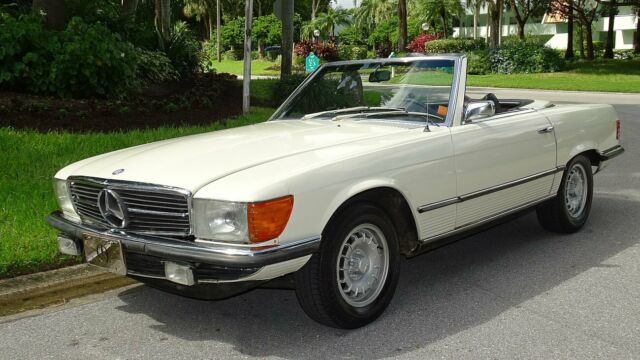 Mercedes-Benz SL-Class 1974 image number 30