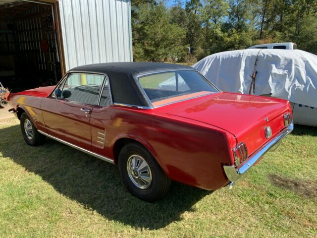 Ford Mustang 1966 image number 12