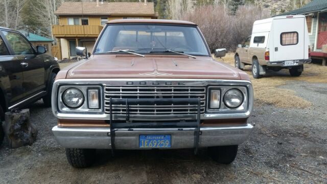 Dodge Power Wagon 1977 image number 21