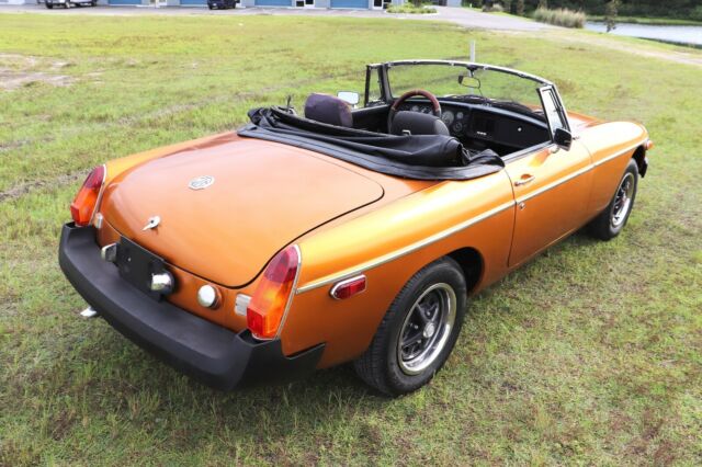 MG MGB 1979 image number 43