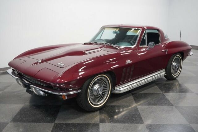 Chevrolet Corvette 1966 image number 29