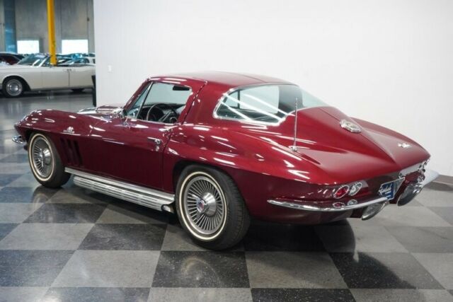 Chevrolet Corvette 1966 image number 33