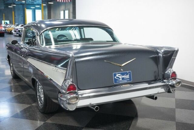 Chevrolet Bel Air/150/210 1957 image number 10