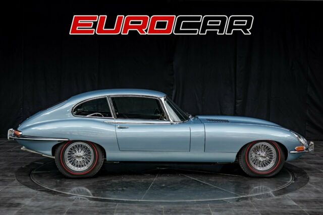 Jaguar E-Type 1966 image number 29