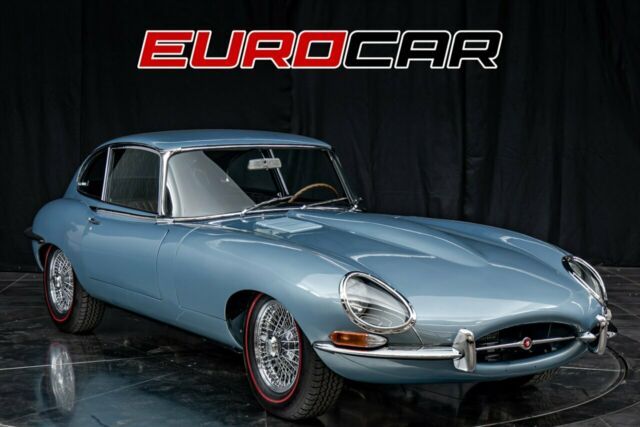 Jaguar E-Type 1966 image number 6