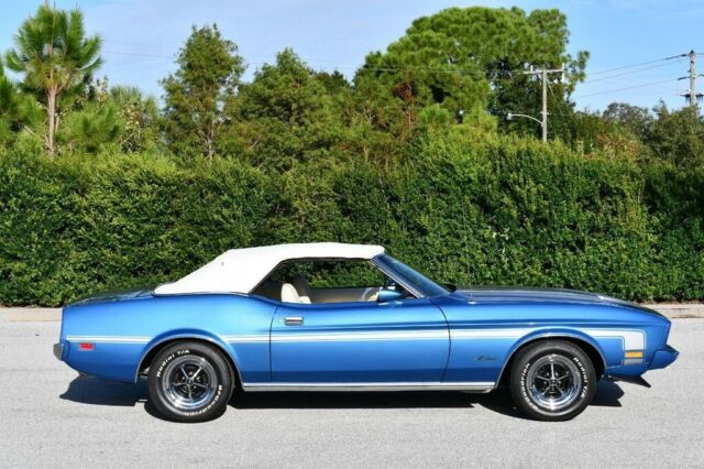 Ford Mustang 1973 image number 30