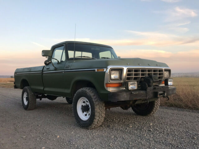 Ford F-350 1979 image number 10