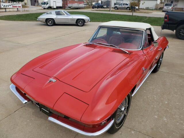 Chevrolet Corvette 1964 image number 24