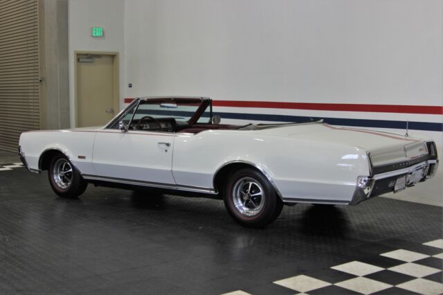 Oldsmobile 442 1967 image number 5