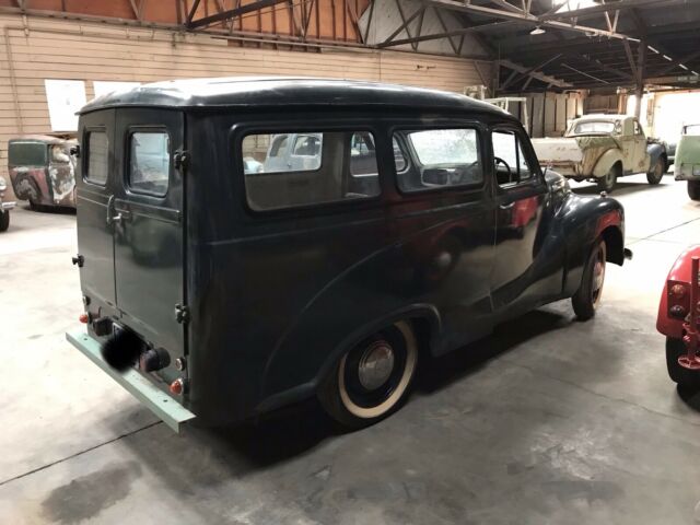 Austin Countryman Panel Van 1953 image number 2