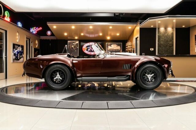 Shelby Cobra 1965 image number 33