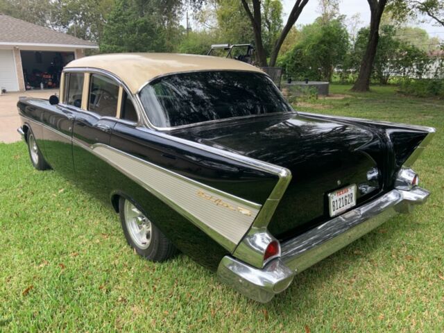 Chevrolet Bel Air/150/210 1957 image number 3